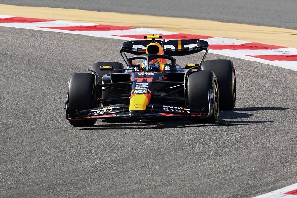 Sergio Perez, Red Bull Racing RB19 
