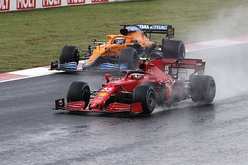 Sainz, jugador de equipo en la clasificaci&oacute;n de Turqu&iacute;a