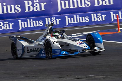 Felix da Costa verschalkt Massa in tweede training Mexico, Frijns P14