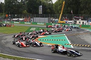 Piquet bate a Alesi en un duelo de época en Monza