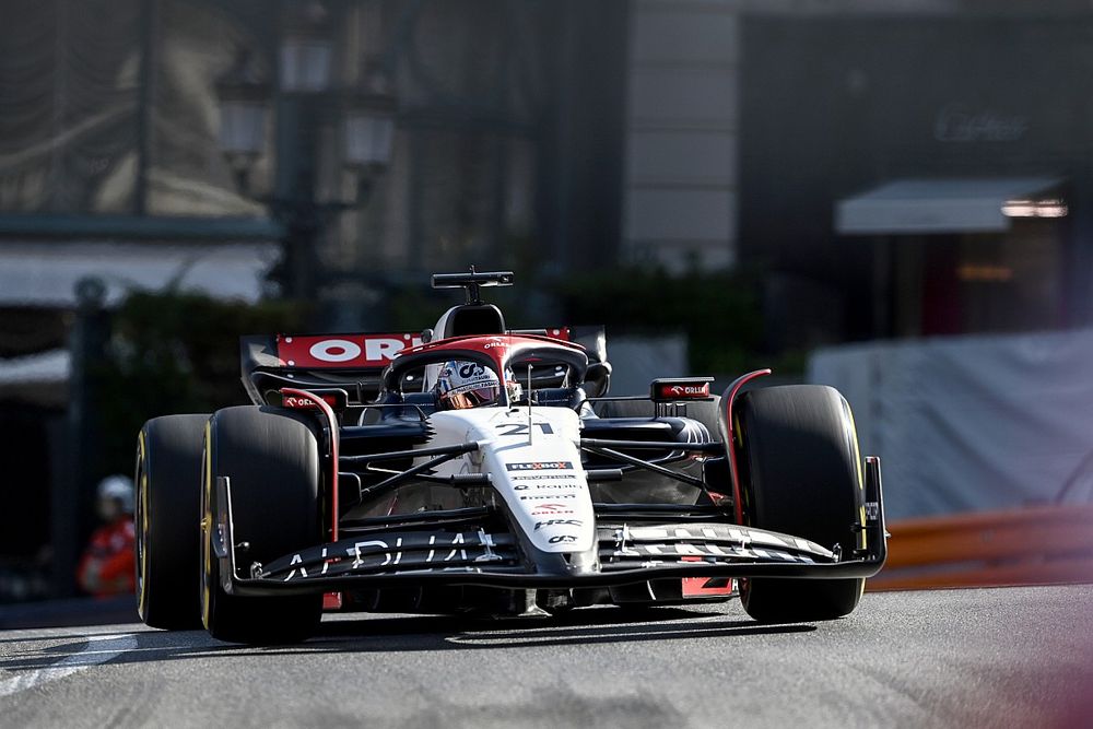 Nyck de Vries, AlphaTauri AT04