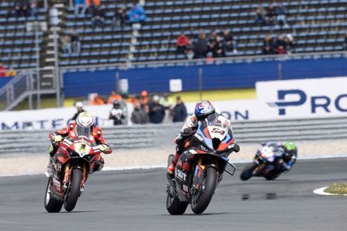 Bautista ve&iacute;a m&aacute;s fuerte a Toprak en Yamaha: "Necesita m&aacute;s confianza"