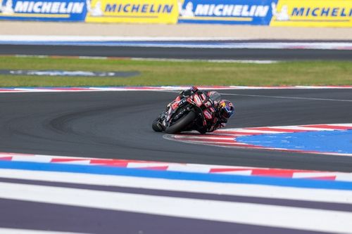Martín: "No tiene sentido que te den dos long lap"