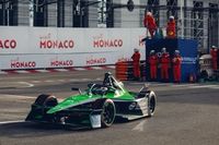 Fórmula E Mónaco: Buemi, victoria histórica; Rowland, más líder y Jaguar con Cassidy, podio