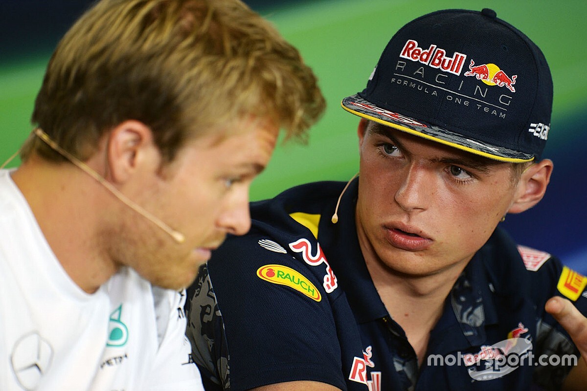 Rosberg: “Wie weet is Red Bull wel het te kloppen team”