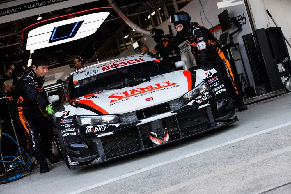 #100 STANLEY CIVIC TYPE R-GT