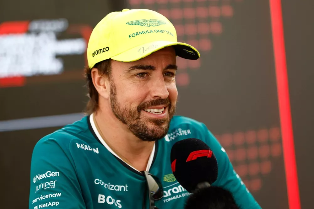 Fernando Alonso, Aston Martin F1 Team 