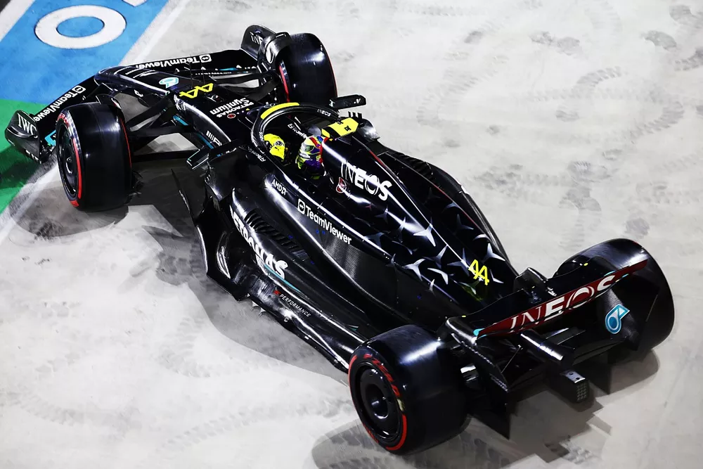 Lewis Hamilton, Mercedes F1 W14