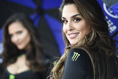 Rajtrácslányok a MotoGP katari hétvégéjéről