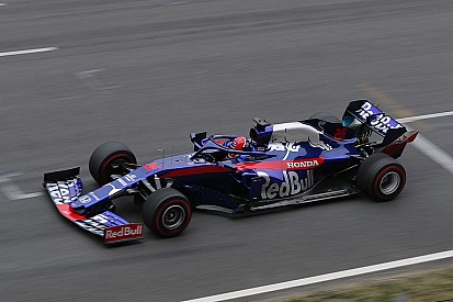 Kvyat arrebata a Raikkonen el mejor tiempo del tercer día de test