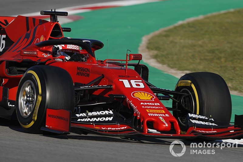 Test F1 Barcellona, Giorno 3: la Ferrari cambia programma. Leclerc gira tutto il giorno!