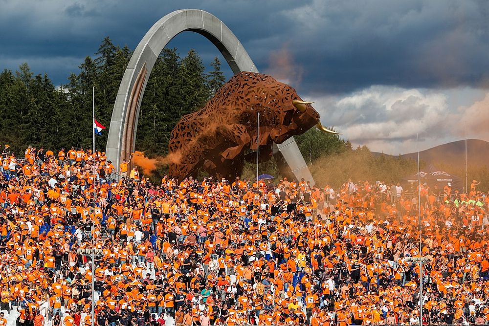 Dutch fans fill the grnadstands with orange