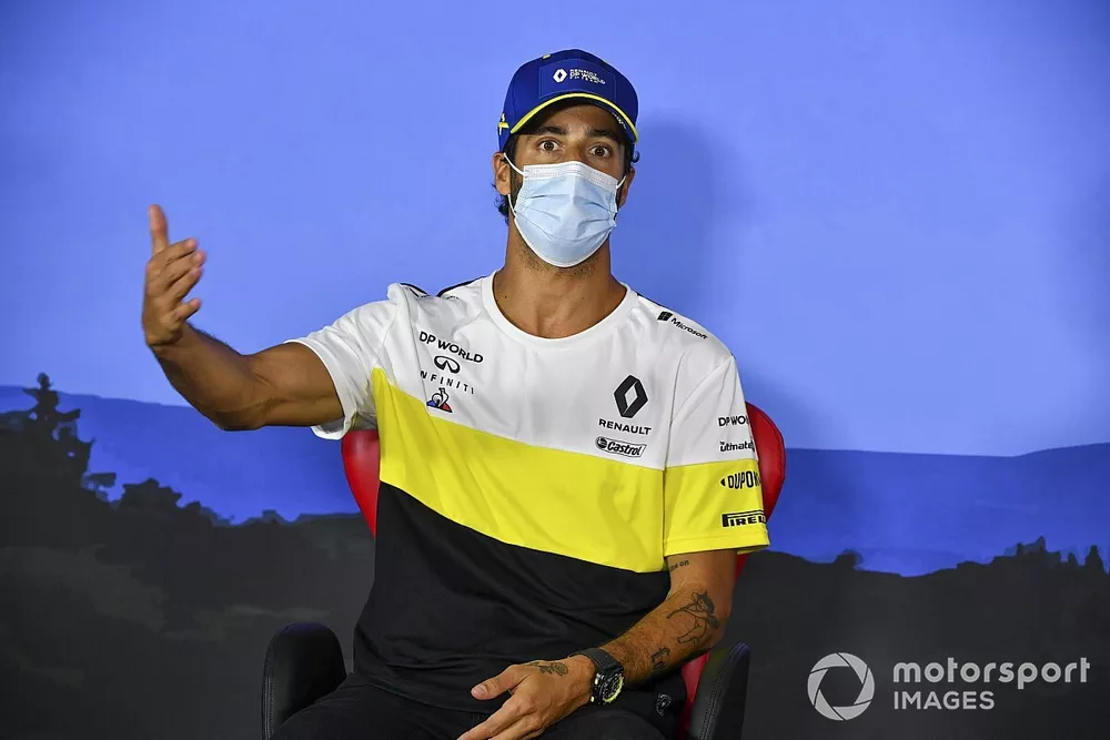Daniel Ricciardo, Renault F1 Team in the press conference 
