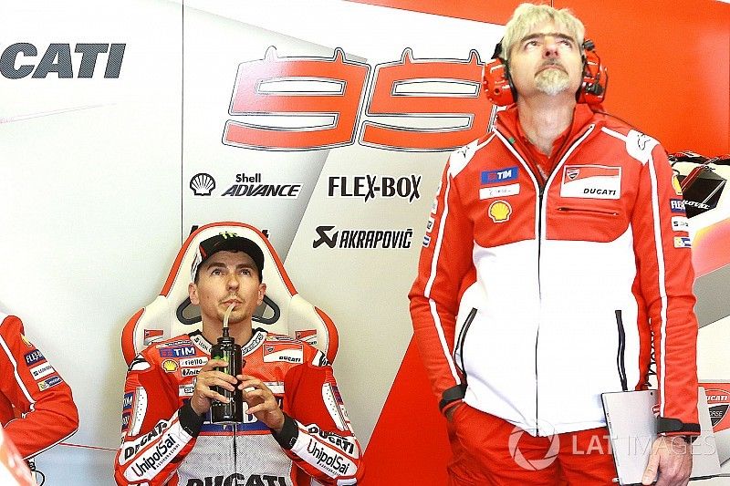 Jorge Lorenzo, Gigi Dall'Igna, Ducati Team