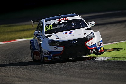 Premiers points pour Yann Ehrlacher en WTCC
