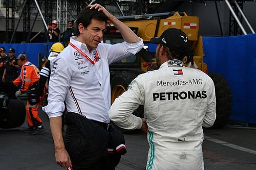 La misteriosa frase de Hamilton sobre sus rivales y 2021