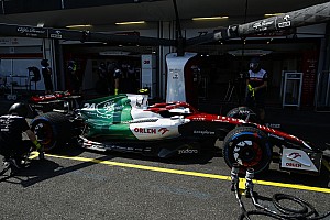 Alfa Romeo Racing F1 チームジャンパー　激レア 超 安いファッション - Alfa Romeo Racing F1 チームジャンパー 激レア