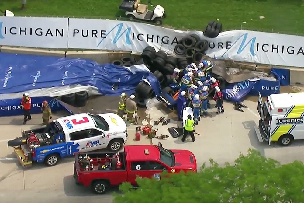 Felix Rosenqvist, Arrow McLaren SP Chevrolet crash