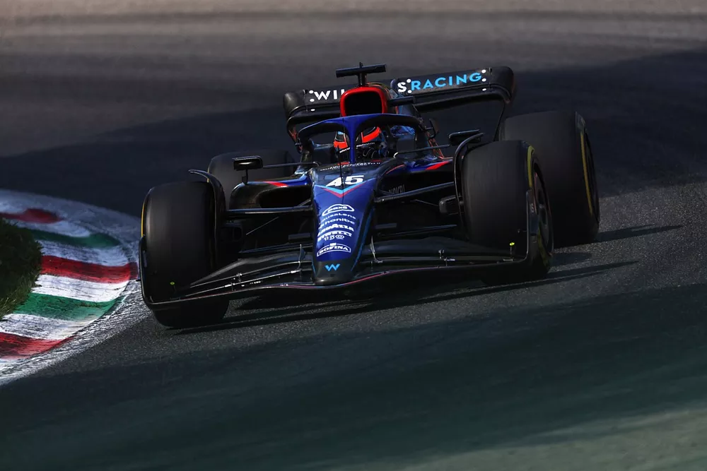 Nyck de Vries, Williams FW44
