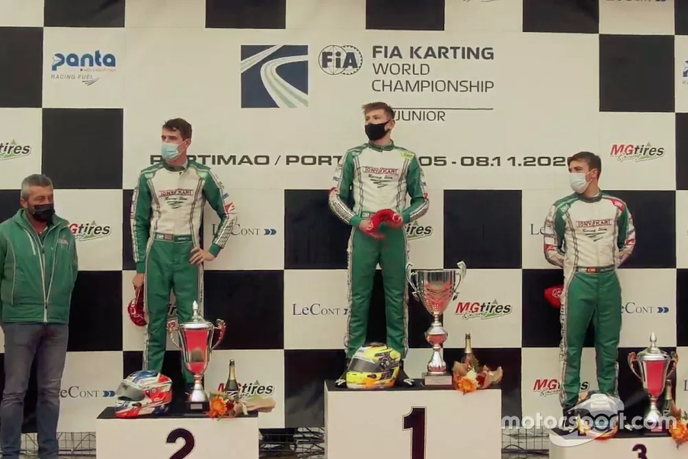 Podio: Callum Bradshaw, Joe Turney, Pedro Hiltbrand