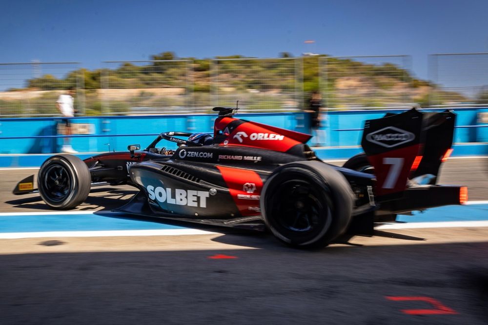 Maciej Gładysz, ART Grand Prix