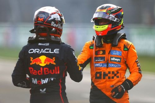 Max Verstappen cree que el el baj&oacute;n de Oscar Piastri en la F1 es "muy extra&ntilde;o"