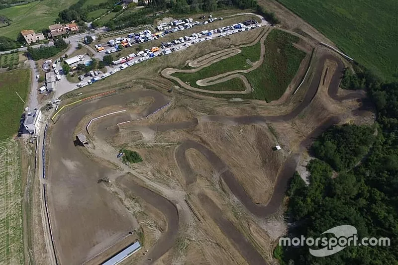 Panor&aacute;mica de la pista de motocross de Cavallara