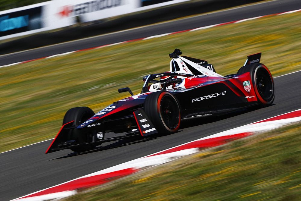 ポルシェ、フォーミュラE参戦を2026年まで延長。F1参戦計画の