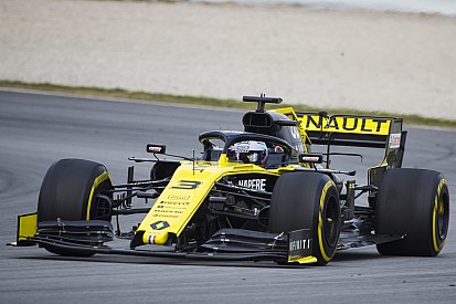 Renault: si era rotto il comando del DRS, risolto il problema all'ala mobile