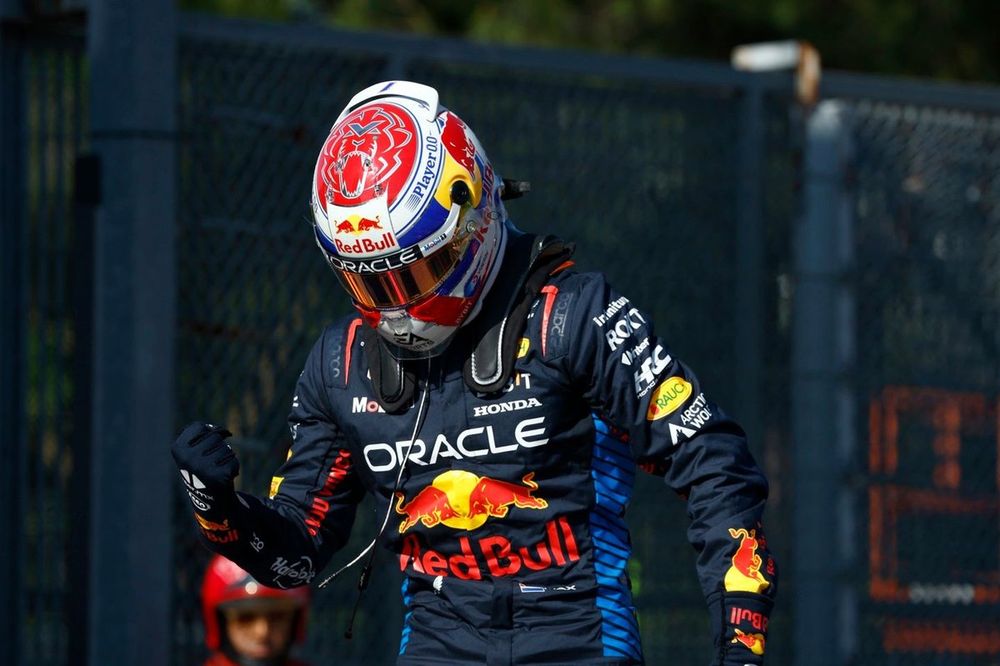 Pole man Max Verstappen, Red Bull Racing, celebrates in Parc Ferme 