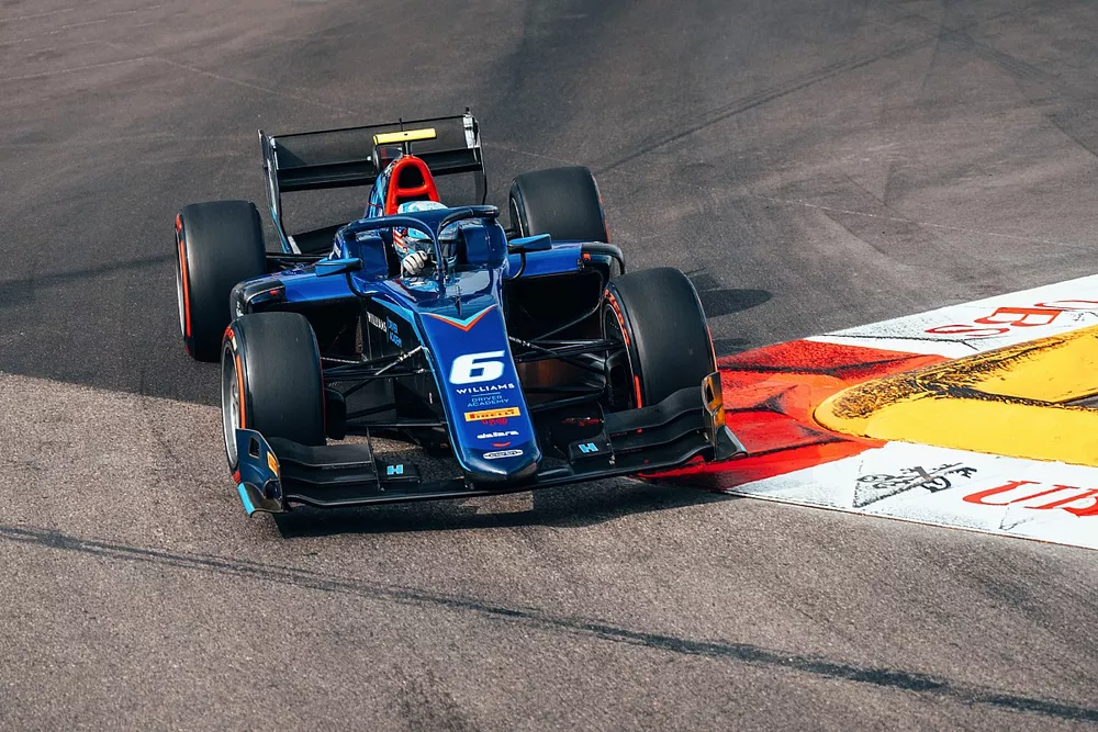 Logan Sargeant, Carlin