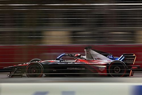 Diriyah E-Prix: Wehrlein Dekati Puncak Klasemen Formula E