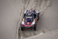 Sainz complet&oacute; el d&iacute;a con la caja de cambios da&ntilde;ada