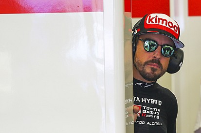 "Liebend gern": Formel-E-Boss baggert an Fernando Alonso