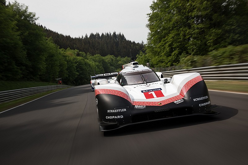 Porsche, Nordschleife tur rekorunu kırmaya hazırlanıyor