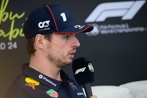 La pregunta que molestó a Verstappen: "Y ahora me pones una estúpida sonrisa"