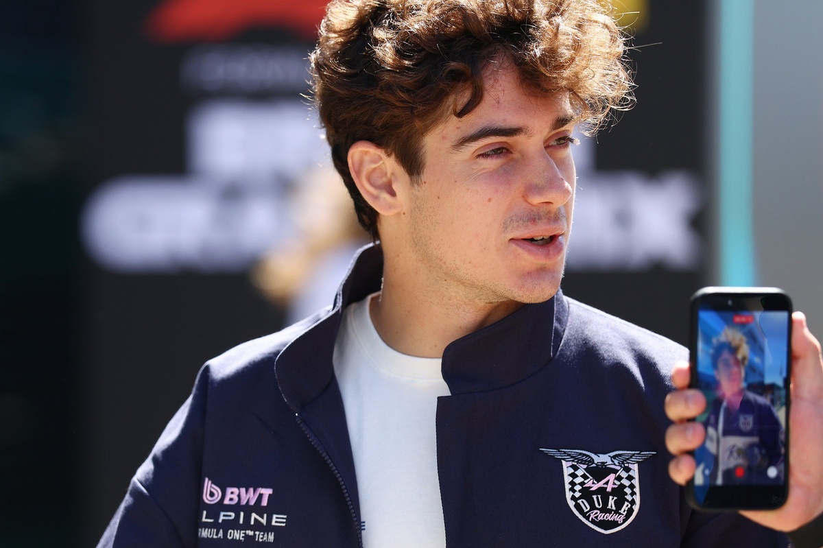 Franco Colapinto Delivers Humorous Driving Lesson on YouTube Series