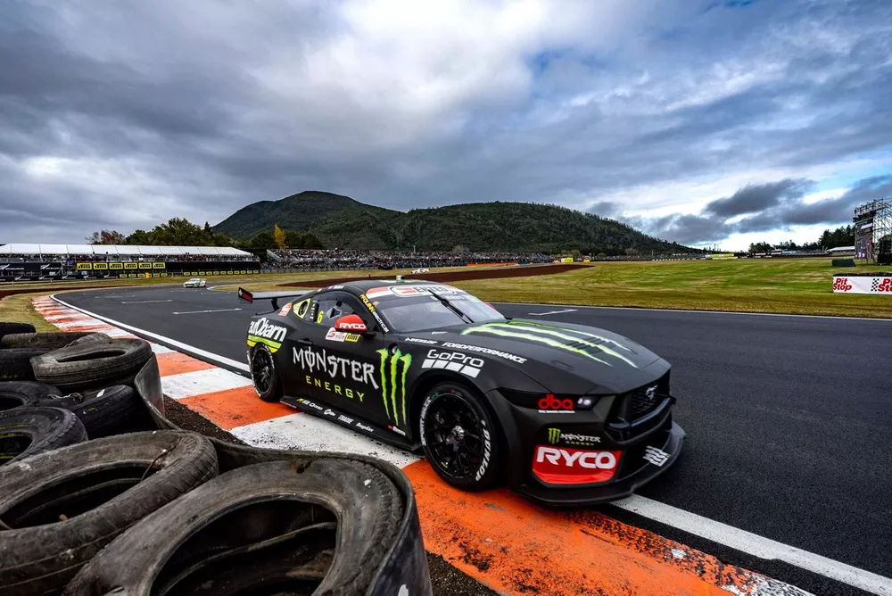 Cameron Waters, Tickford Racing Ford Mustang GT