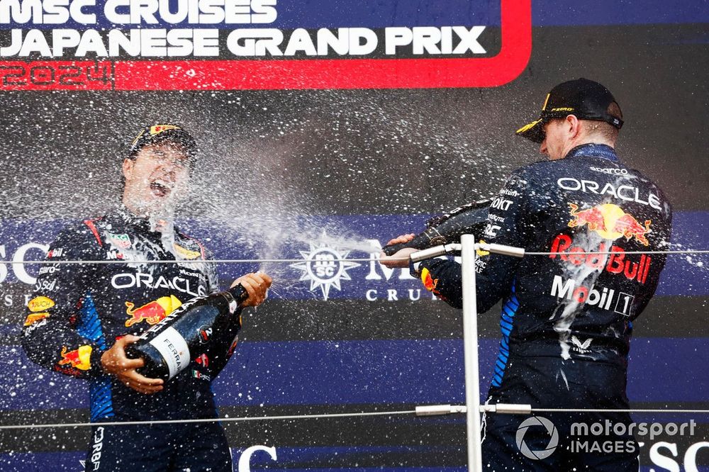 Podio: Sergio Pérez, Red Bull Racing, Max Verstappen, Red Bull Racing