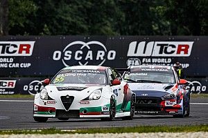Ma Qing Hua se estrena en el WTCR en un doble podio de Alfa Romeo