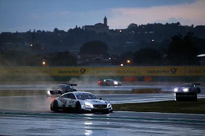 Ди Реста выиграл первую в истории ночную гонку DTM, Дзанарди финишировал последним