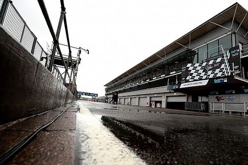 'Contra el piso', por Mart&iacute;n Urruty