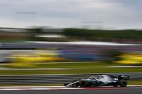 Hamilton: "Honda tiene m&aacute;s potencia que Mercedes en algunos sitios"