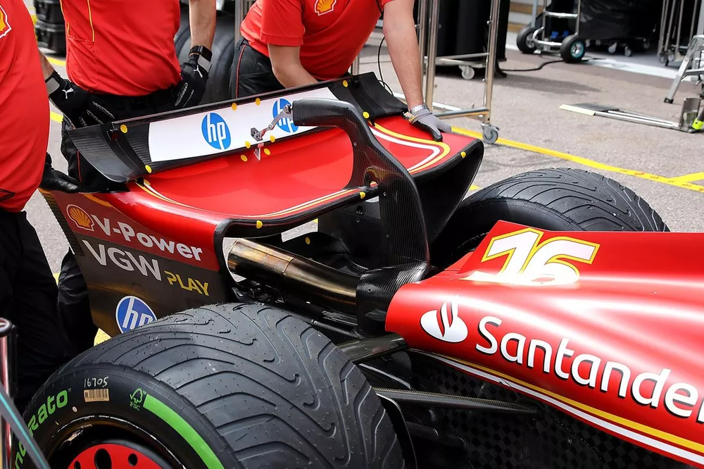 Aler&oacute;n trasero del Ferrari SF-24