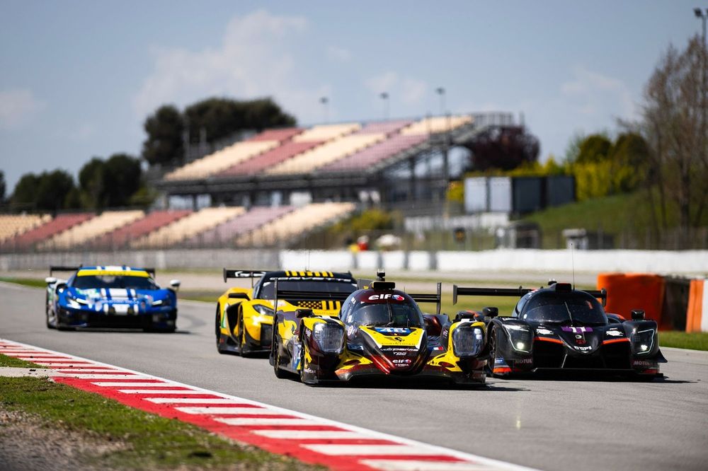 #48 VDS Panis Racing Oreca 07 - Gibson: Oliver Gray, Charles Milesi, Esteban Masson, #11 Eurointernational Ligier JS P325 - Toyota: Fabien Michal, Ian Aguilera, Sebastian Gravlund