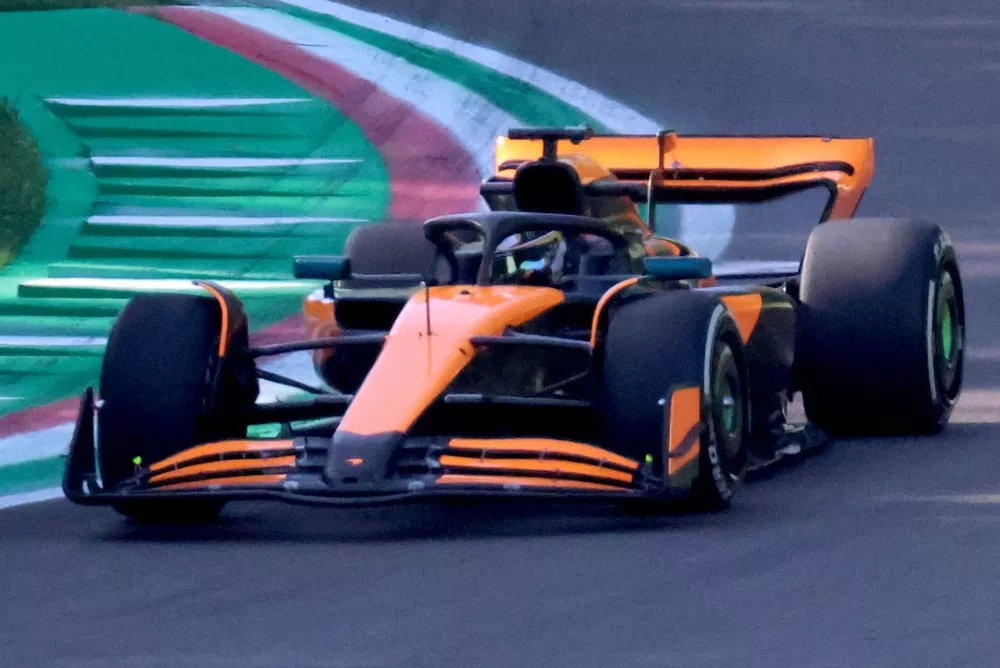 Pato O'Ward, McLaren, test en Imola