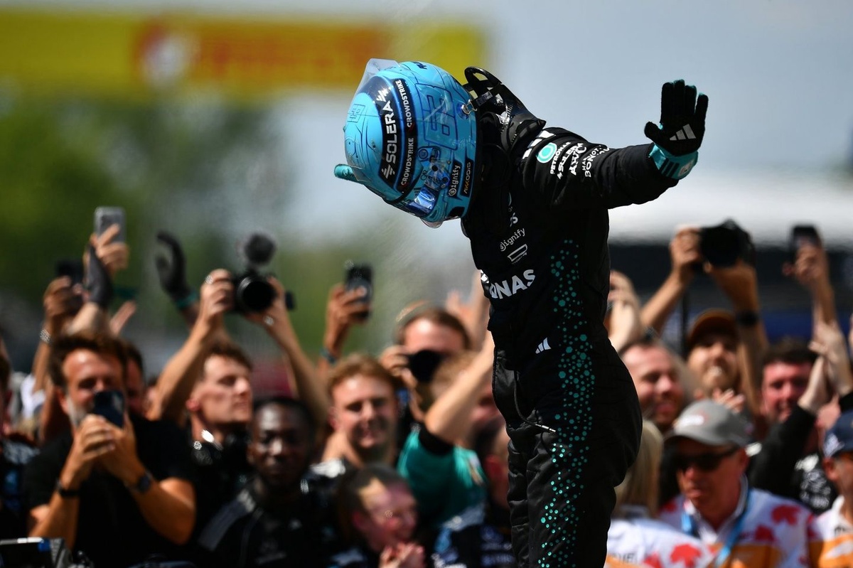 F1 | Russell è nel miglior momento di sempre e vuole rimanere in Mercedes