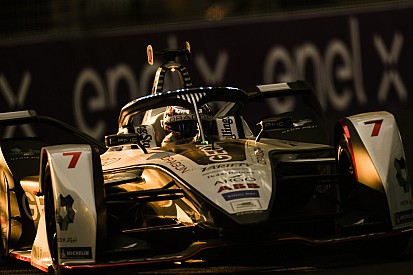 Santiago E-Prix: Lopez tops practice for Dragon
