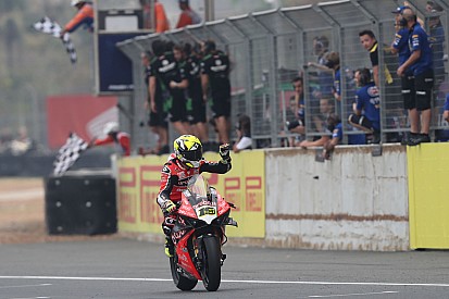 Sexta victoria consecutiva para Bautista, que lo ha ganado todo