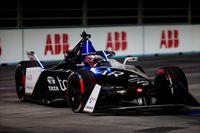 F&oacute;rmula E Londres: Evans pide paso con la pole; Cassidy se dispara en el pie